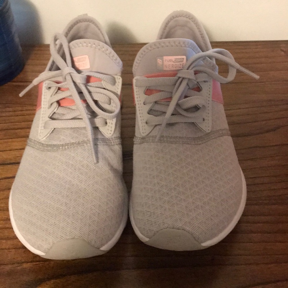 New Balance Tennis Shoes (Women’s)